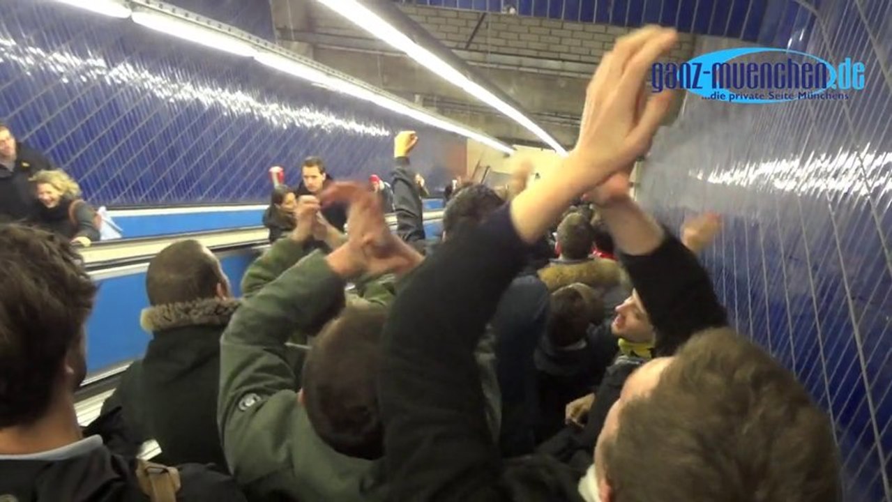 Manchester City Fan Song 'City's going down with a billion in the bank'