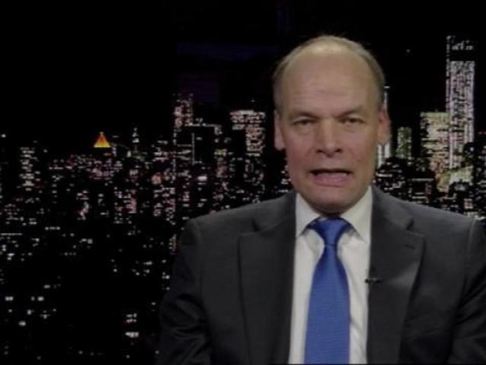 La poignée de main historique Obama-Castro divise - 11/12