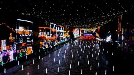 En Colombie, Medellin s’illumine pour Noël