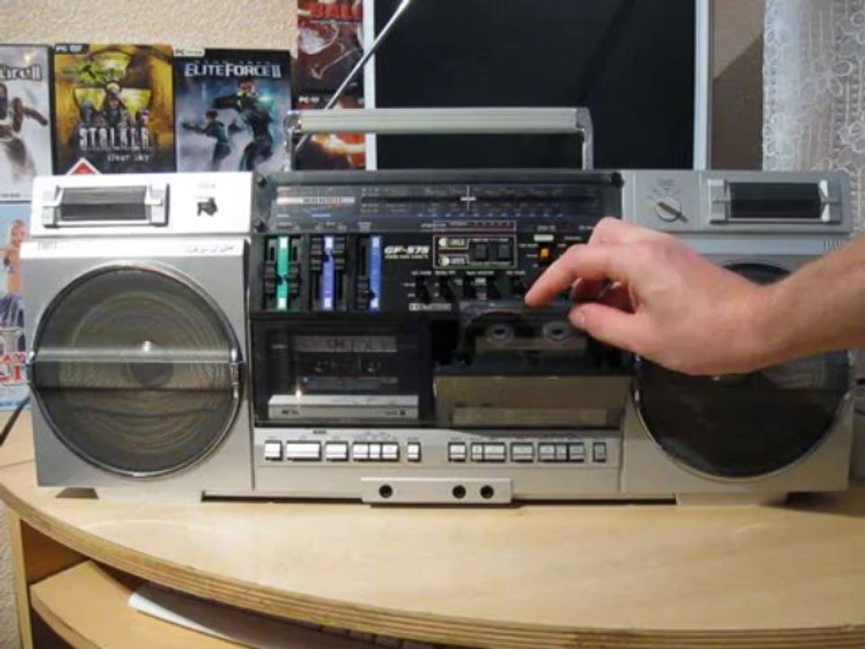 Sharp GF 575 Radiorecorder, Boombox, Ghettoblaster overhauled Full Demo