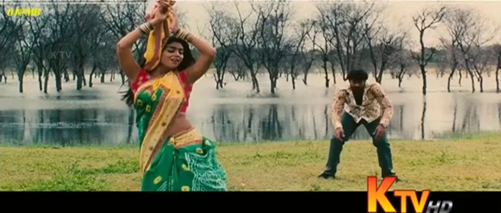 Shriya Duet song from Chandramouli