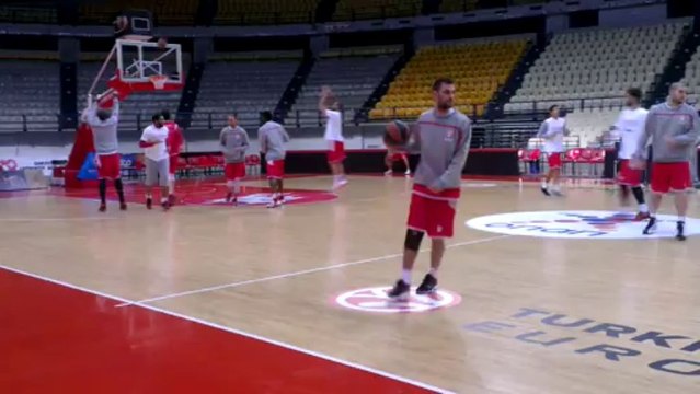 RedPlanet.gr - Προπόνηση στο ΣΕΦ ενόψει Σιένα (5)