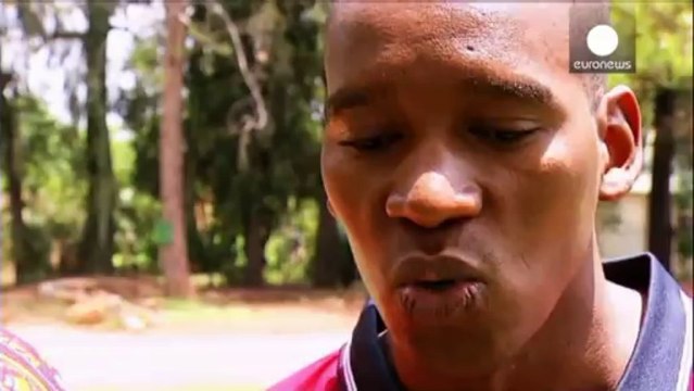 South Africans gather in their thousands to pay last respects to Mandela