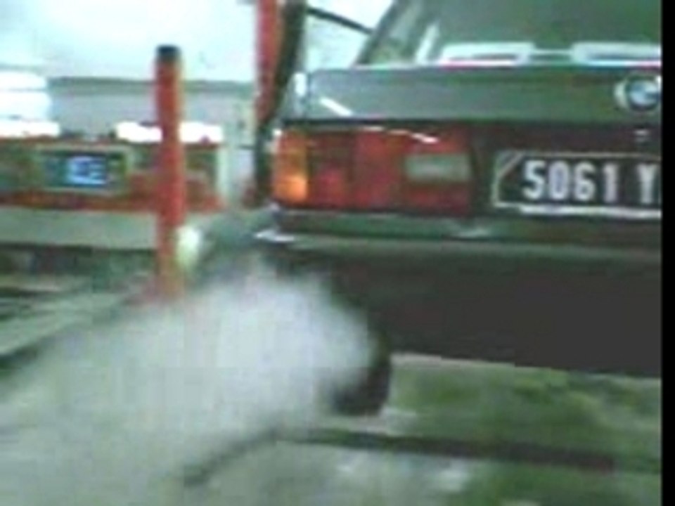 Bruit moteur bmw 318