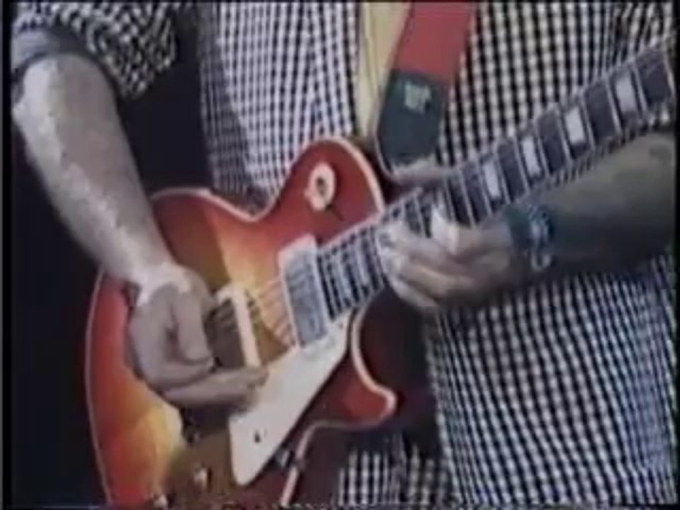 George Harrison with Ringo Starr, Eric Clapton & Phil Collins - While My Guitar Gently Weeps