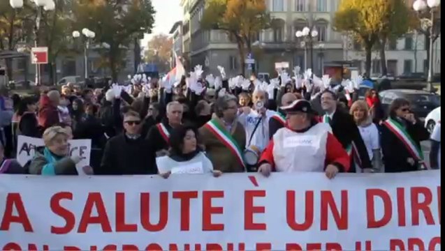 TG Montagna Pistoiese è quì che voglio vivere Un TG particolare per sentire quello che i media non hanno voluto dire sulla manifestazione contro la chiusura di alcuni OSPEDALI