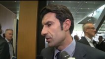 Luis Figo: ''El Real Madrid ha tenido más suerte que el Barcelona en el sorteo''