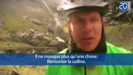 Il descend un col à vélo à 80km/h en marche arrière