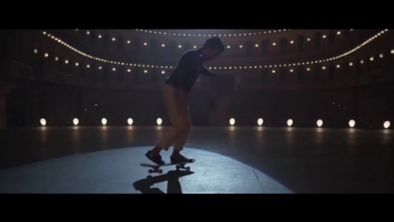Kilian Martin en skate sur un air de Carmen... Opera & Skateboard!!