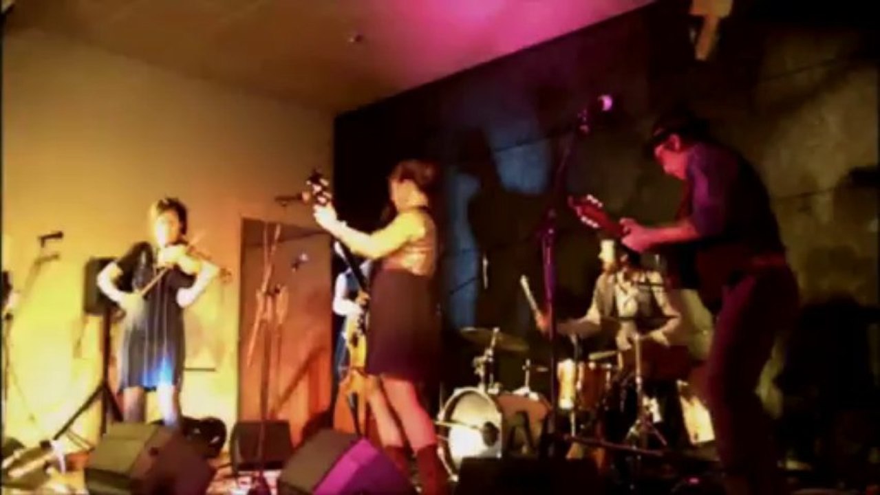 ISABEAU ET LES CHERCHEURS D'OR 9