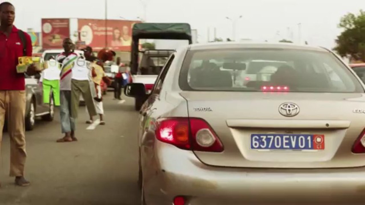 Les Rayures du Zèbre (Bande Annonce avec Benoît Poelvoorde) film de Benoît Mariage