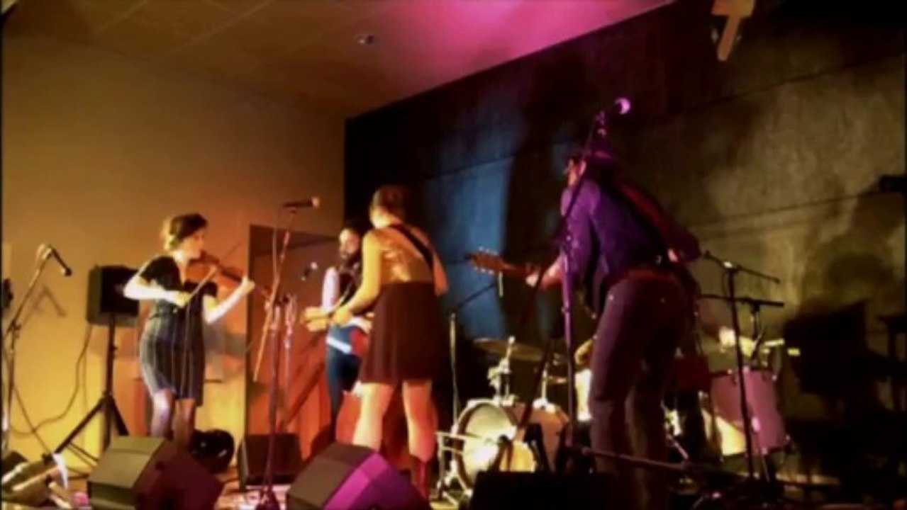 ISABEAU ET LES CHERCHEURS D'OR 10