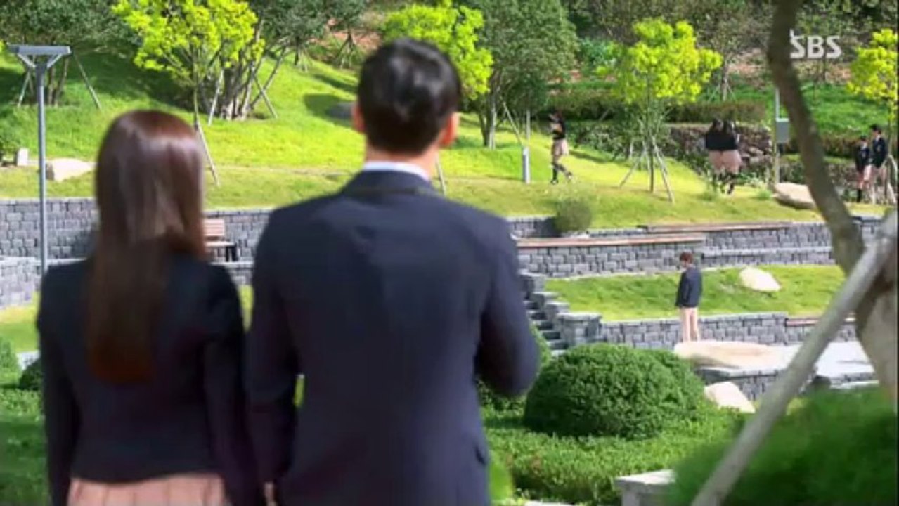 TH E08