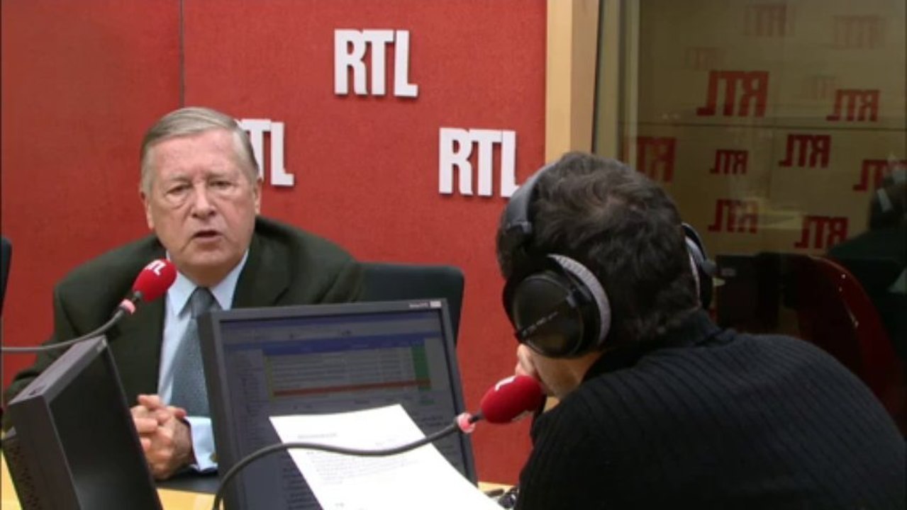 "Il y a de moins en moins de grèves en France"