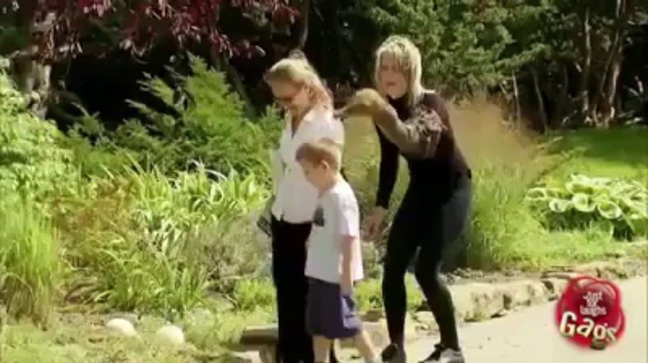 Screaming Ostrich Scare Prank  Facebook