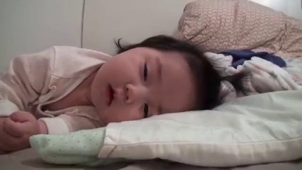 Wow, its mom, but Im sleepy!