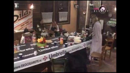 Romana Panić peva Gola gola i Kuća pos'o