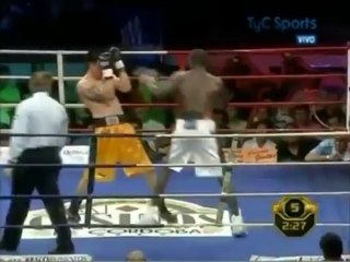 Julius Jackson vs Nicolas Dario Lopez 2013-12-07