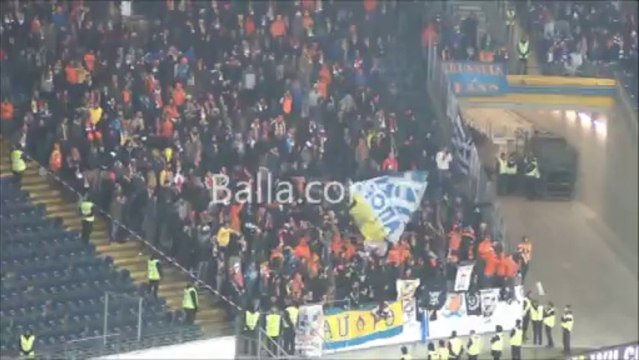 Άιντραχτ-ΑΠΟΕΛ-Φίλαθλοι ΑΠΟΕΛ (7)