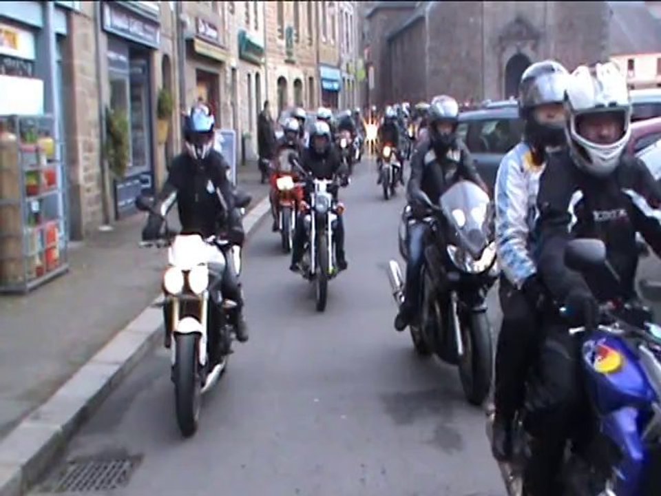 Téléthon motos Châtelaudren 2013  2 eme partie