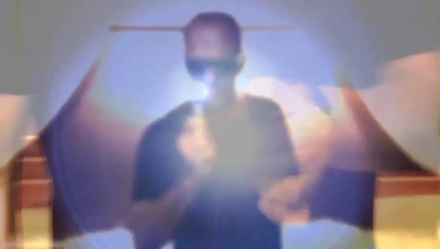 Flash Pen by Alan Wong - Magic Trick