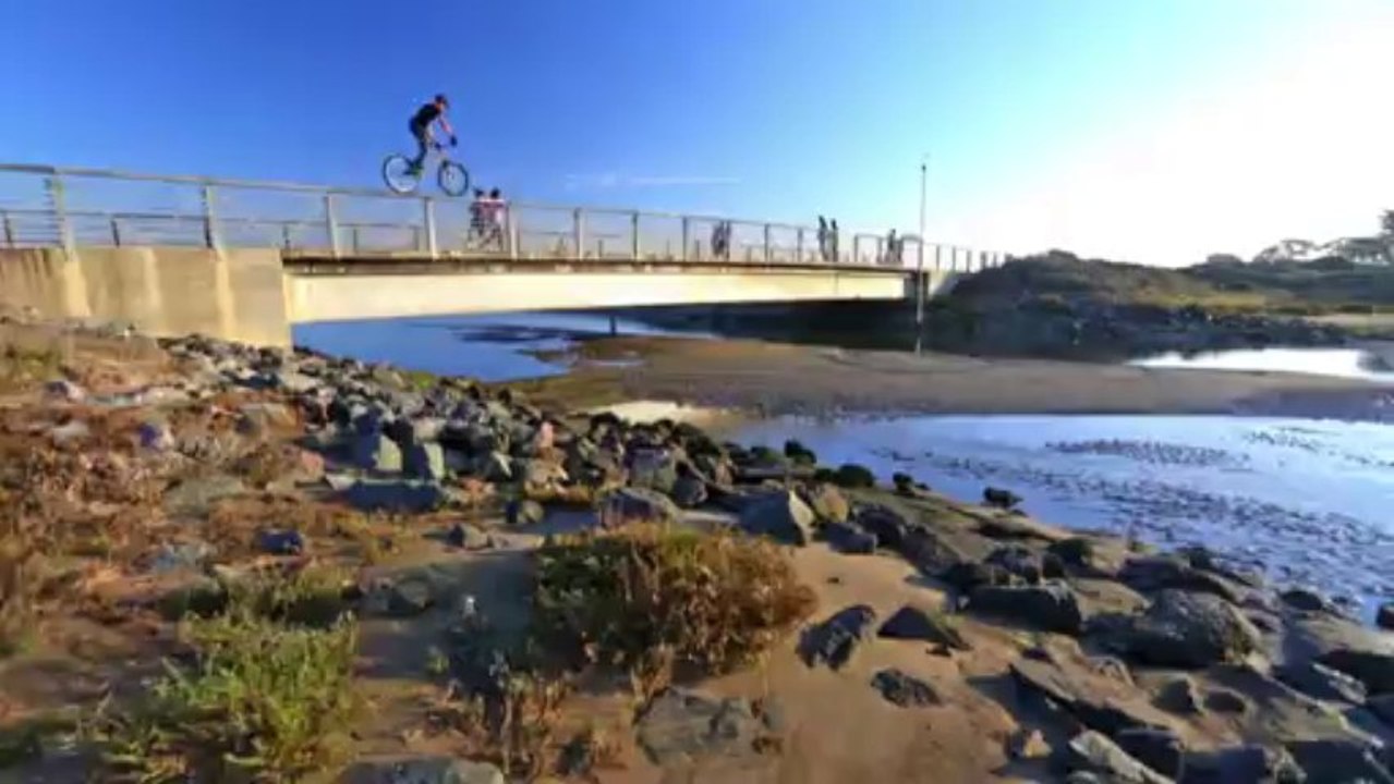 Bike Parkour - Streets of San Francisco - 2013