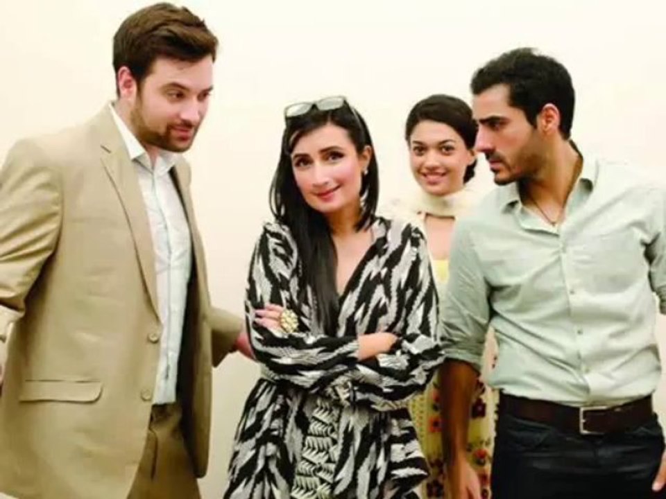Muhabbat Subha Ka Sitara Hai - Episode 1 Full - Hum Tv -13th December 2013