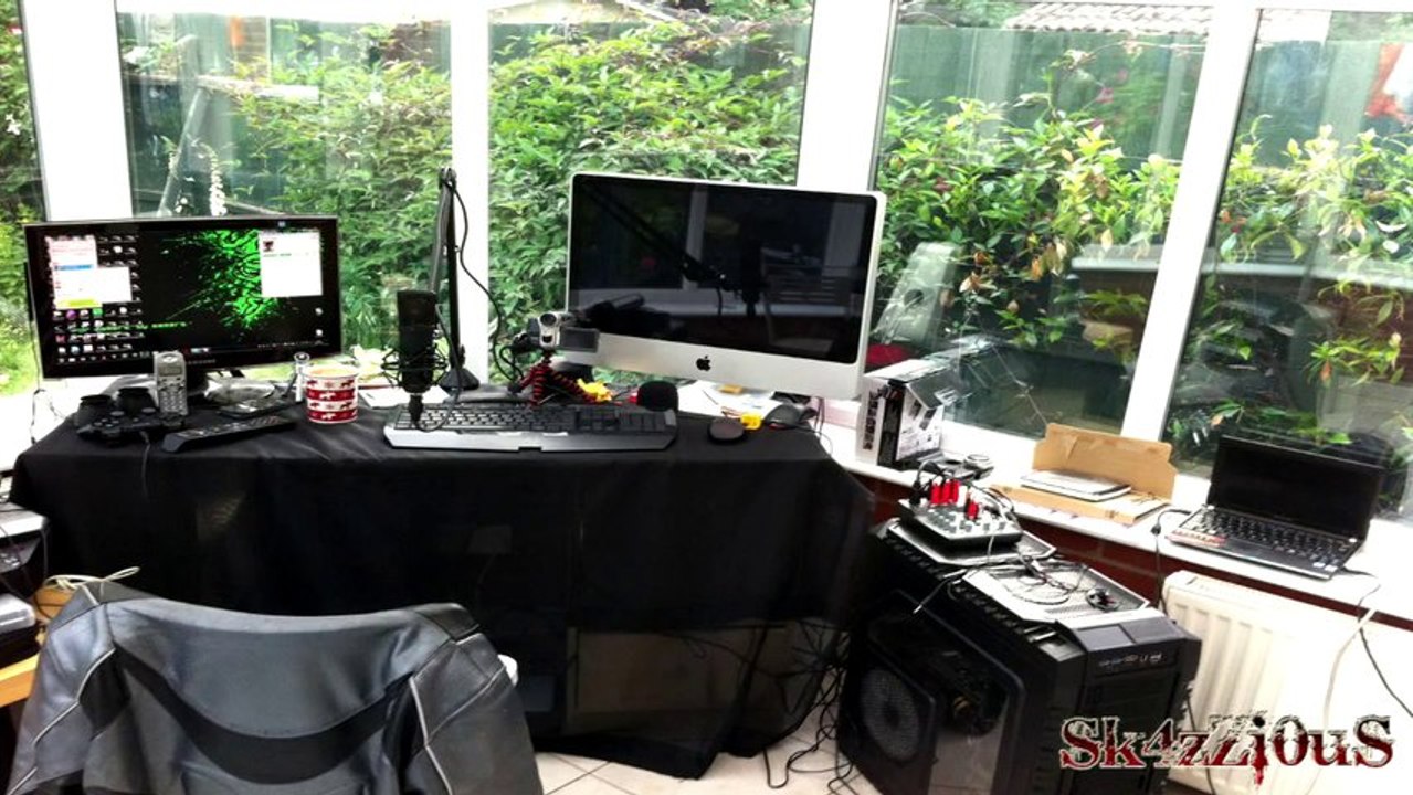 2 Studios in 1 - Vlog Day 11 19082011