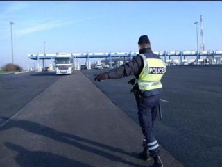 Pollution en Ile-de-France: la police multiplie les contrôles routiers - 13/12