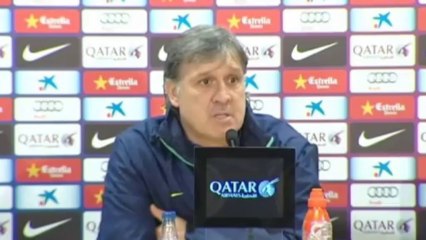 Martino cree que el Barcelona está en el camino correcto para "seducir"-