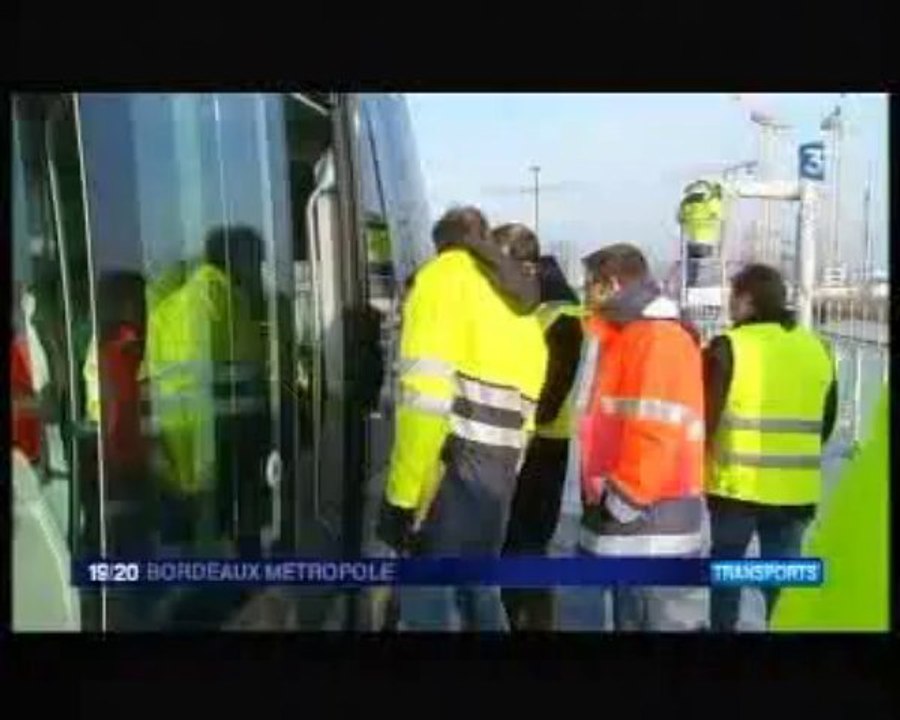 Marche à blanc du tramway quartier GINKO à Bordeaux