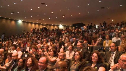 Hollande faz acordo sobre visto com o Brasil
