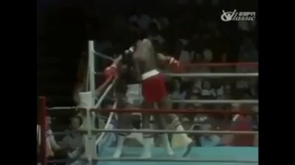 Muhammad Ali Dodges 21 Punches In 10...  Facebook