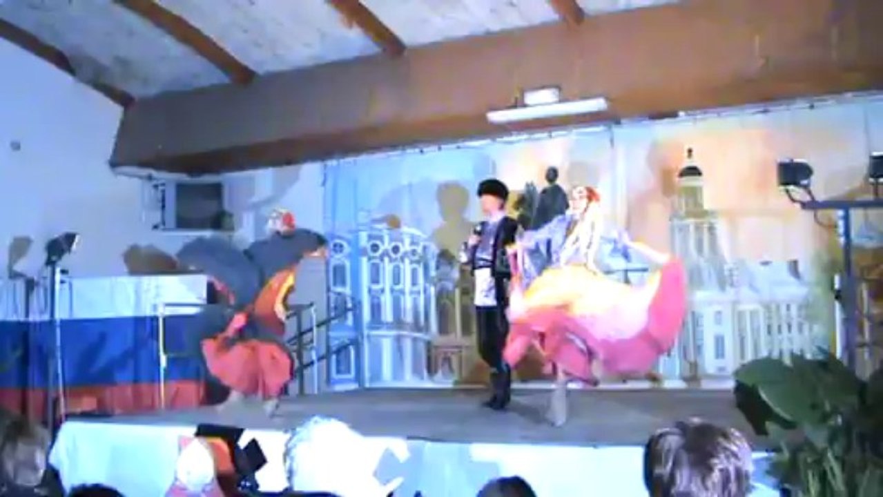 KALINKA à Oloron Sainte Marie le 30/11/2013