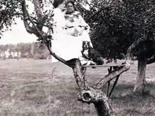 Helen Keller Early Photographs