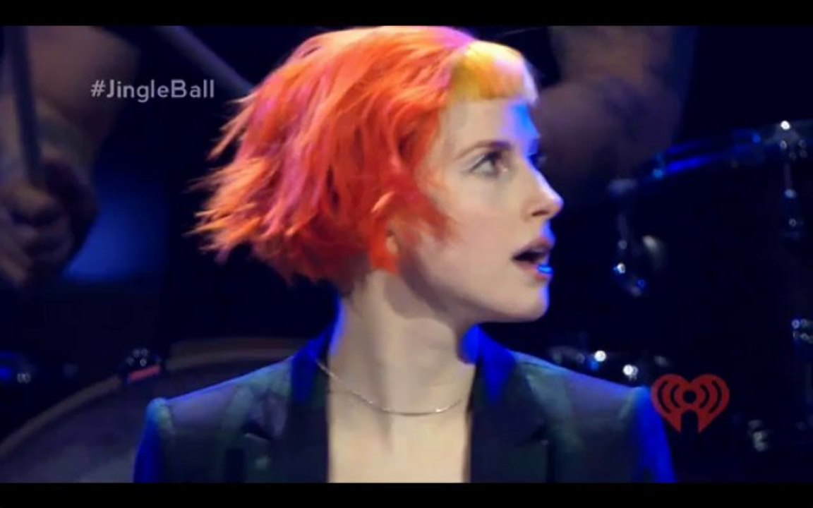 Paramore live at Jingle Ball