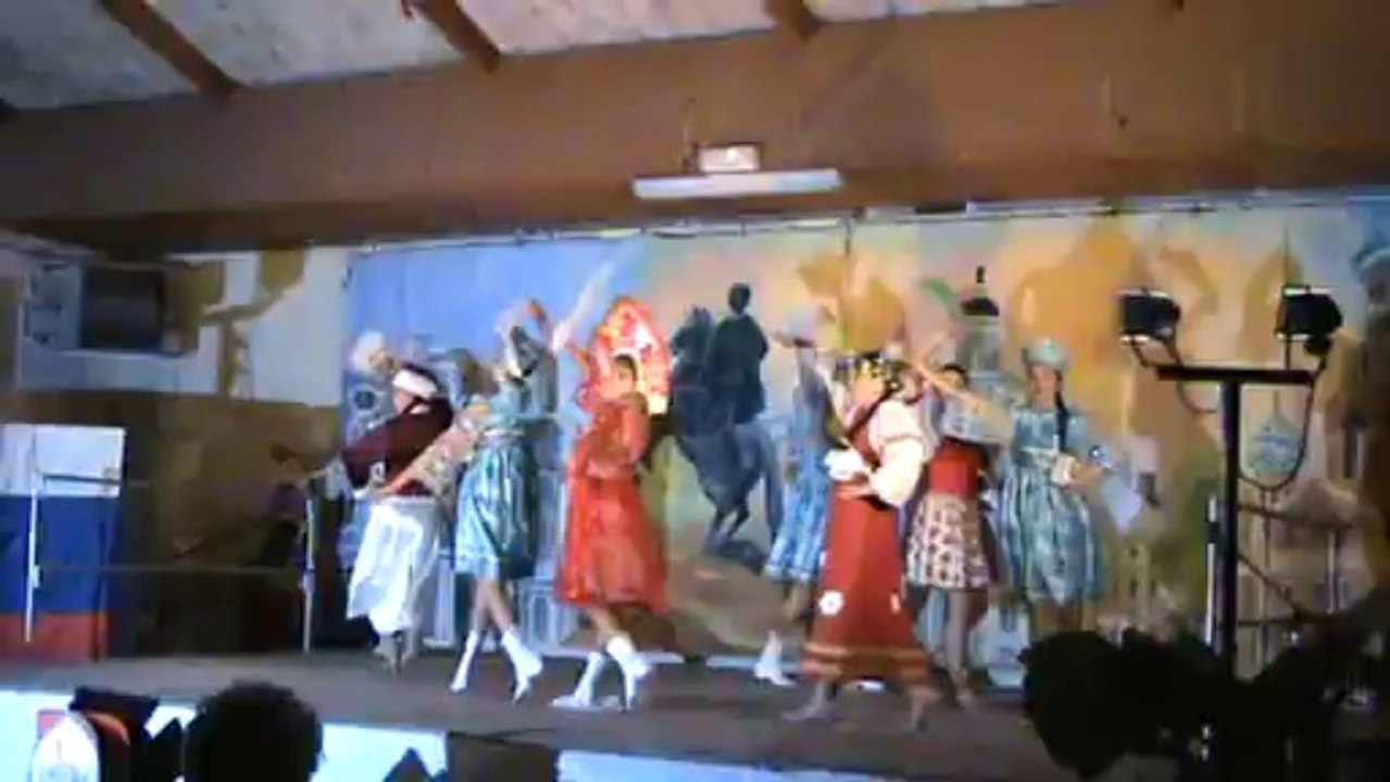 KALINKA à Oloron Sainte Marie le 30/11/2013