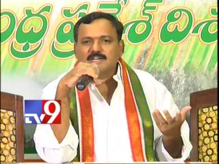 Chandrababu should support to discuss on Telangana Bill - Gandra