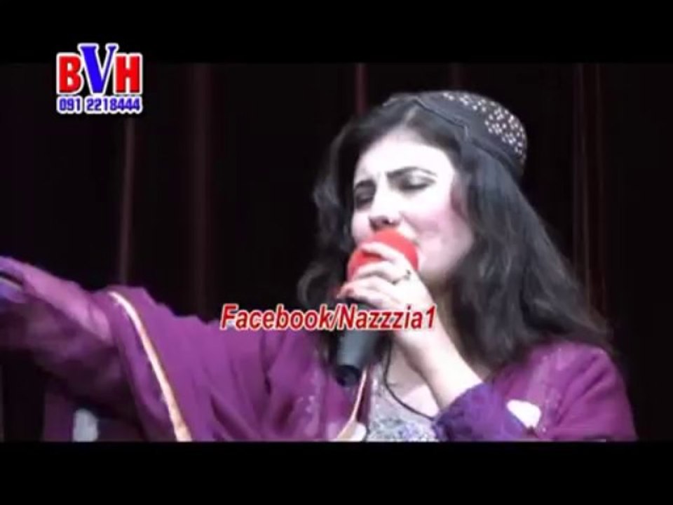 Nazia Iqbal Dubai Show! part 1