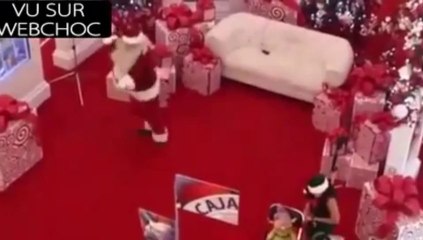 drôle un Père Noël qui as trop bu