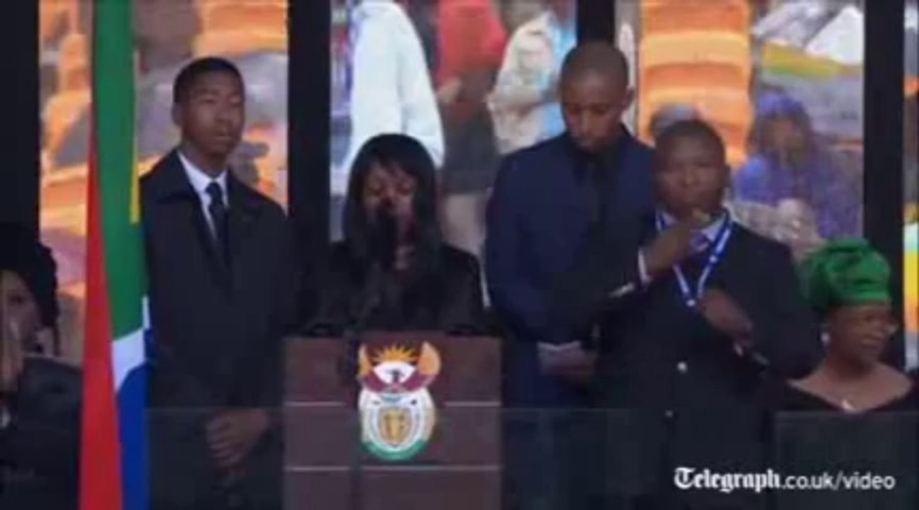 _Fake_ interpreter at Nelson Mandela memorial