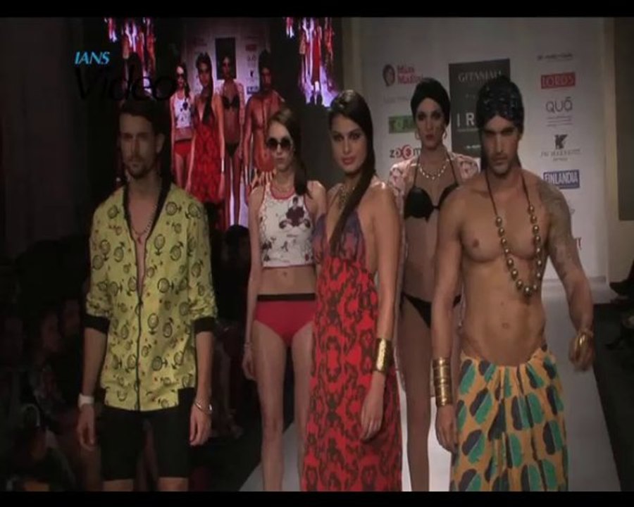 Bikini clad models on ramp