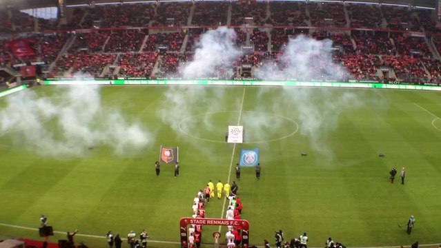 #SRFCPSG Bro Gozh ma Zadou et entrée des deux équipes : ambiance !
