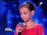 La nouvelle Star en Roumanie - Une fille de 12 ans chante 