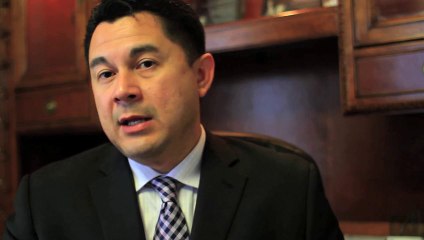 If I'm a qualified investor, what do i need to bring to my visa interview?