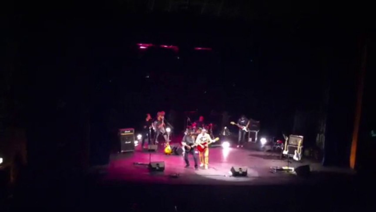 Yes groupe IN extremis vous trop fort