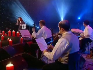 Gülay -  Geçti Dost Kervanı