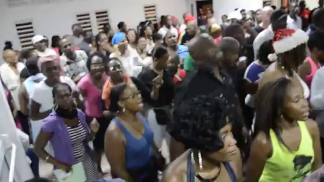 Chanté nwel à la maison pour tous de Duchesne au Robert avec Kantik Band "Pour un maudit péché (nana)" - samedi 14 décembre 2013