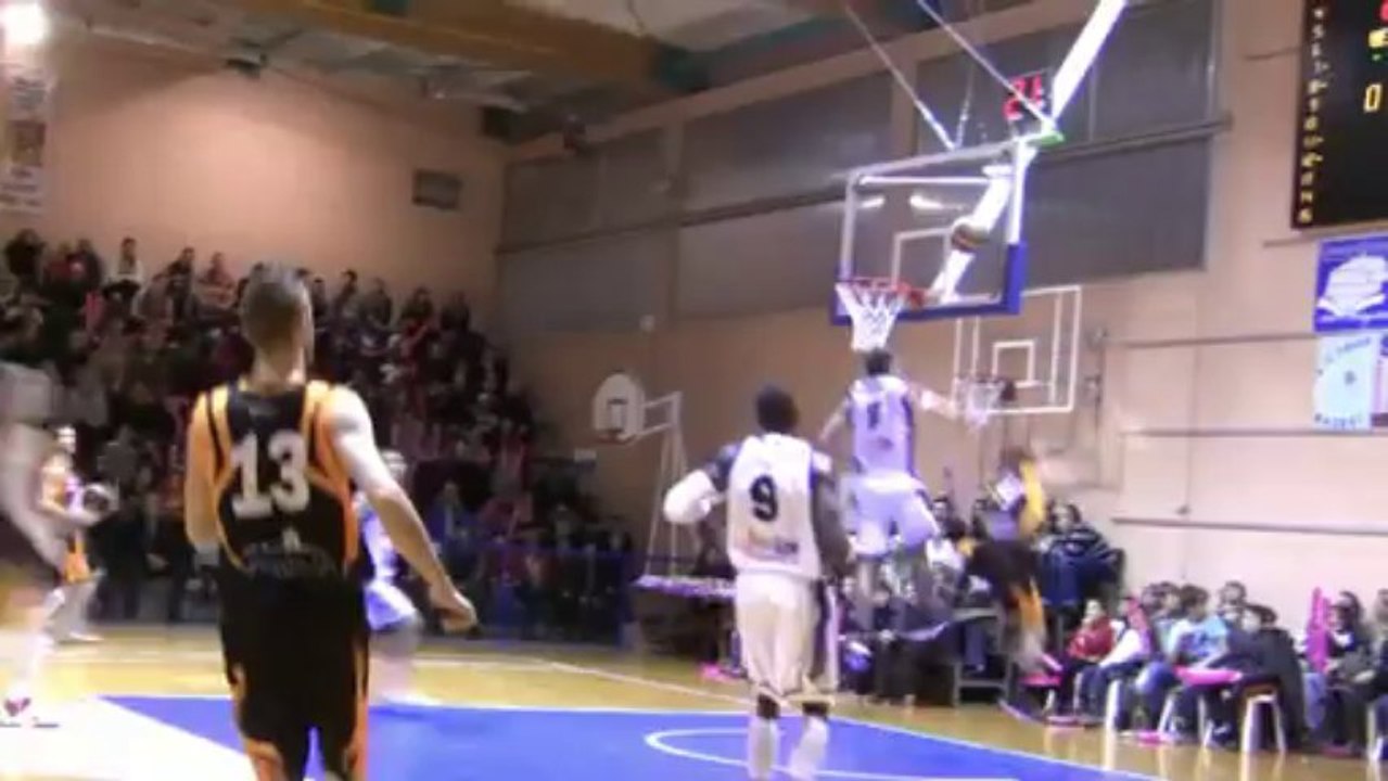 BASKET N2M : GET PASSE LA 4ème, 72/53 DEVANT PRISSE MACON