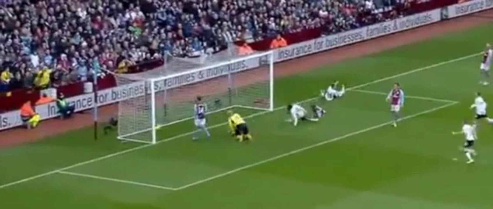 Aston Villa Vs Manchester United 0-2 Danny Welbeck Goal 15.12.2013